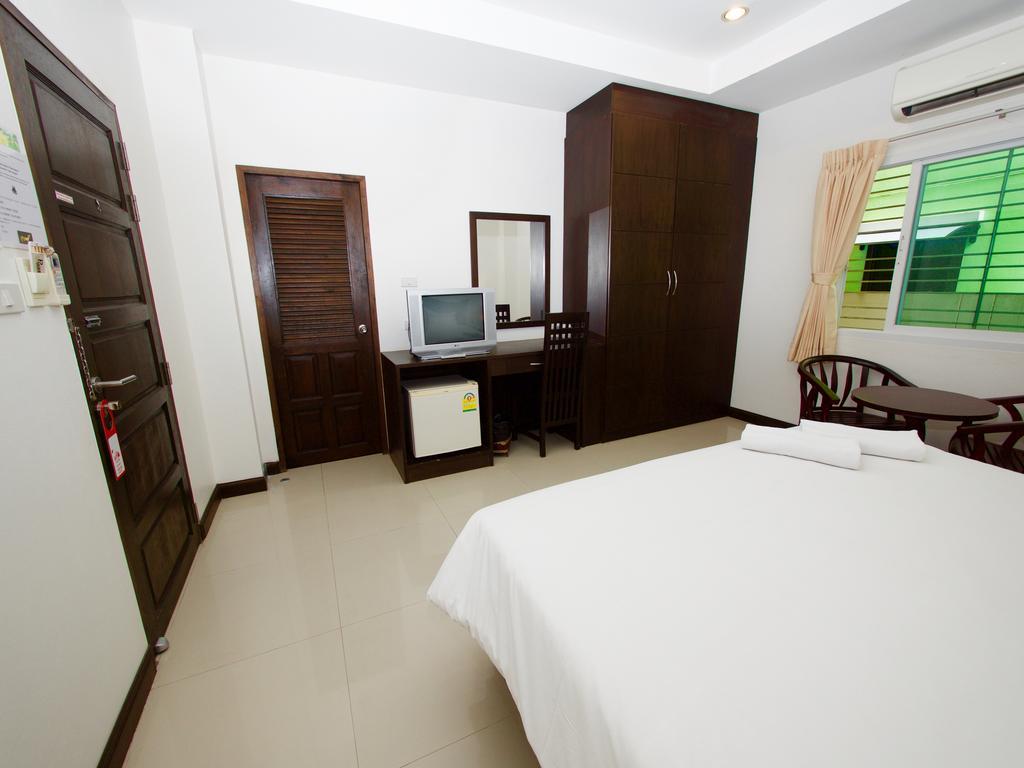 Q Victory Patong Hotel エクステリア 写真