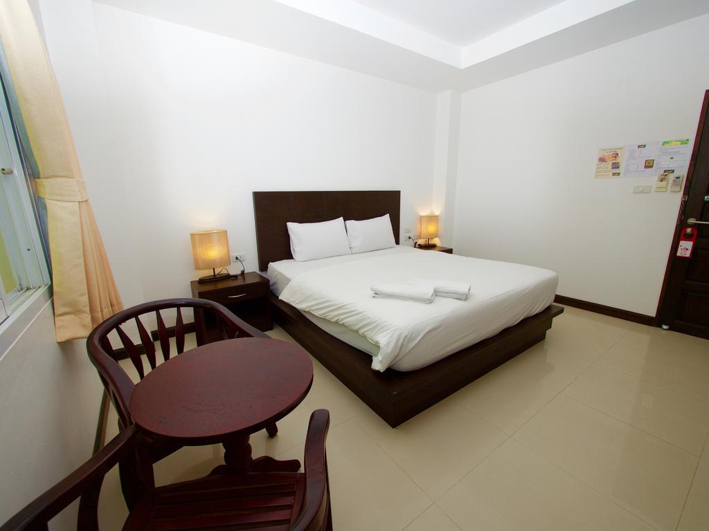 Q Victory Patong Hotel エクステリア 写真