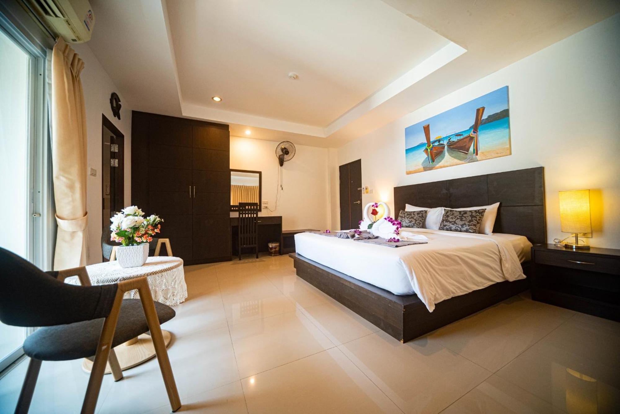 Q Victory Patong Hotel エクステリア 写真